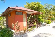 Bungalow in Ahe - AHE - Bungalow Moemoea Lagoon 1